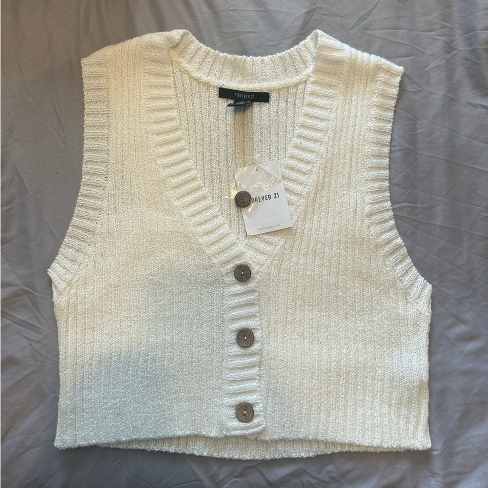 NWT🤩 F21 Sweater/ vest for women